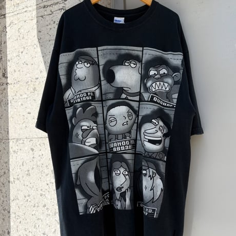 GILDAN ファミリー・ガイ プリントTシャツ