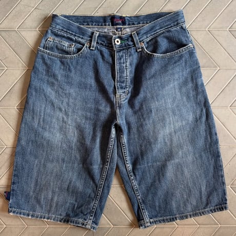 TOMMY JEANS デニムハーフパンツ
