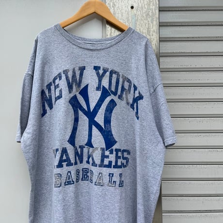 NY YANKEES プリントTシャツ