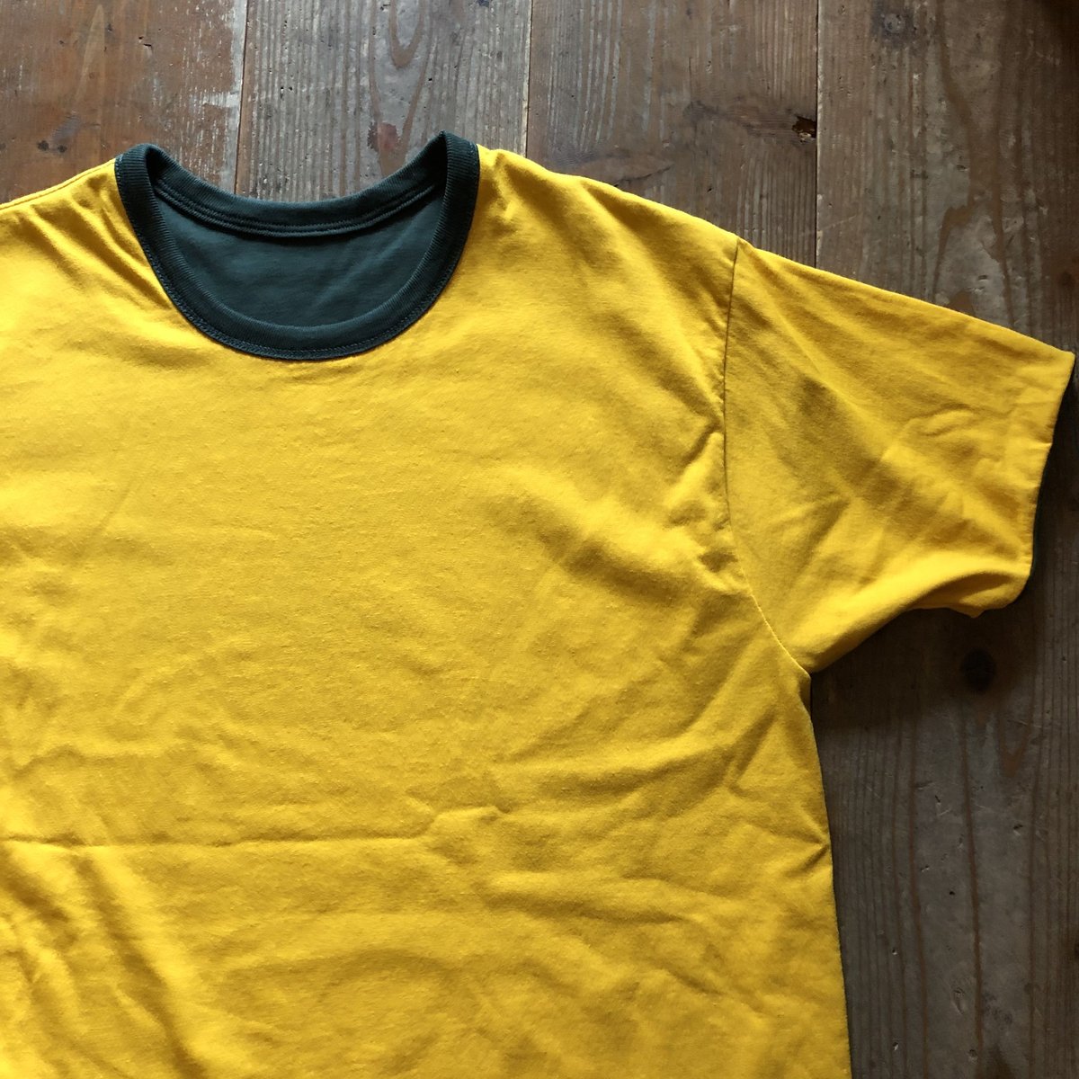80s チャンピオン　ダブルフェイス　ネイビー×イエロー　王道　半袖tシャツXL 80s チャンピオン ダブルフェイス ネイビー×イエロー 王道 半袖t