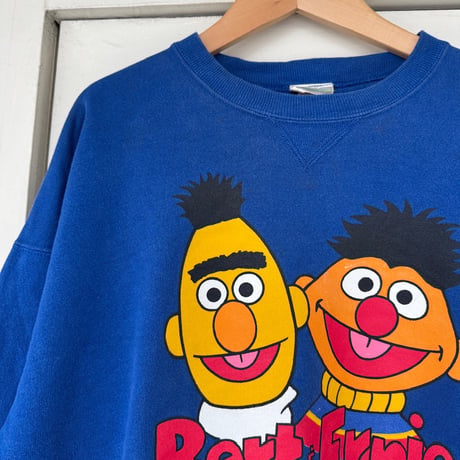 90's USA製 Sesame Street “Bert & Ernie” スウェット