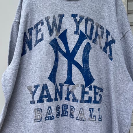NY YANKEES プリントTシャツ