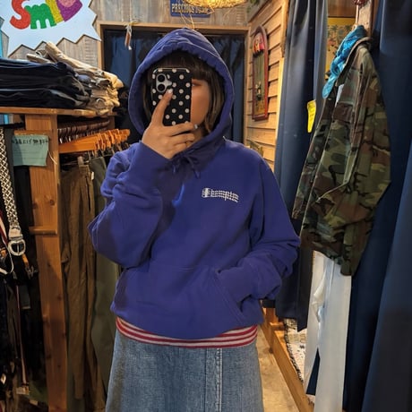 Champion REVERSE WEAVE ワンポイントロゴフーディー