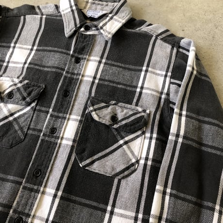 USA製ST ヘビーネル Frostproof 黒×白