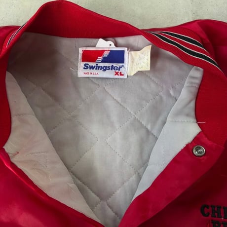 USA製 Chicago Bulls サテンスタジャン