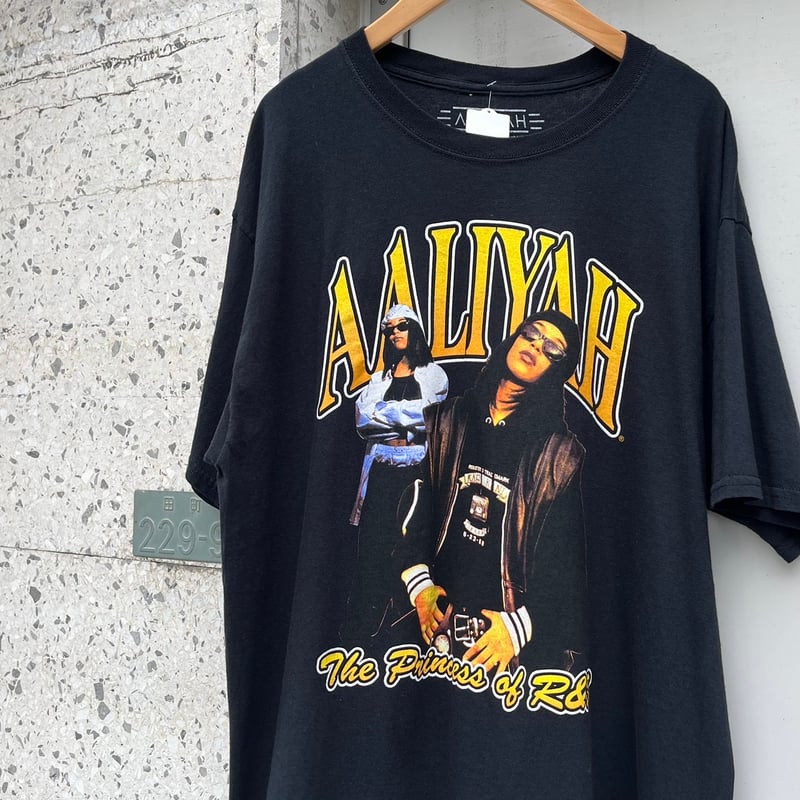 aaamyyy Tシャツ AALIYAH プリントTシャツ | CUSTOM FEVER