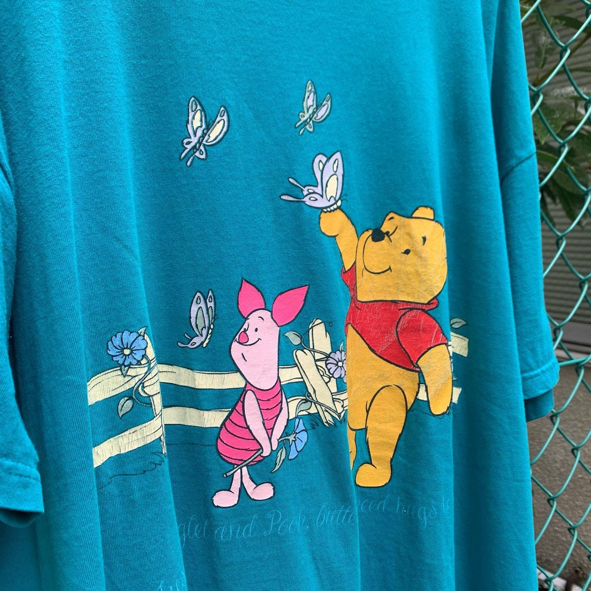 レビュー高評価の商品！ ⭐︎未着用タグ付き⭐︎CLASSIC POOH TシャツUSA製 