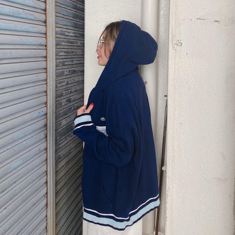 LACOSTE鹿子フーディジャージ