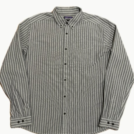Patagoniaストライプシャツ