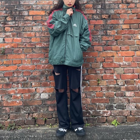 adidasフルジップジャケット