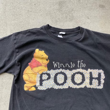 プーさんフラワーTシャツ