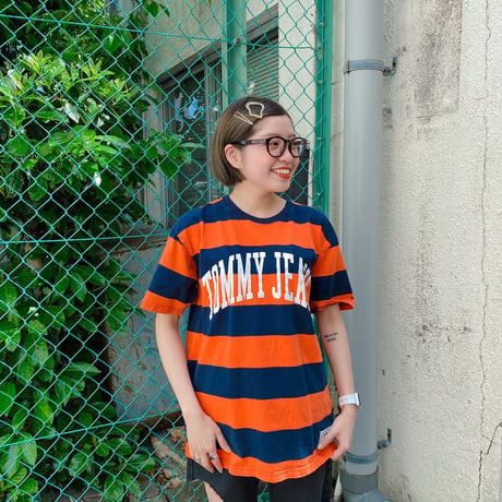 TOMMY JEANSTシャツ