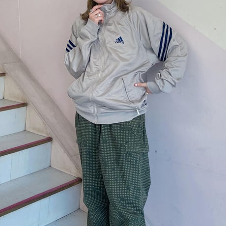 adidasジャージ