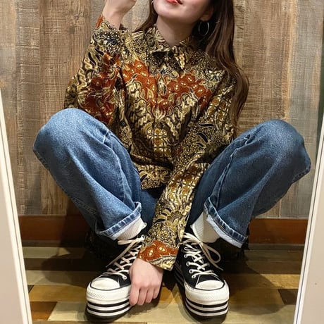 ロングスリーブ柄シャツ