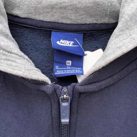 NIKE 半袖ジップパーカー