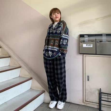 ネイティヴ調ハーフジップフーディ
