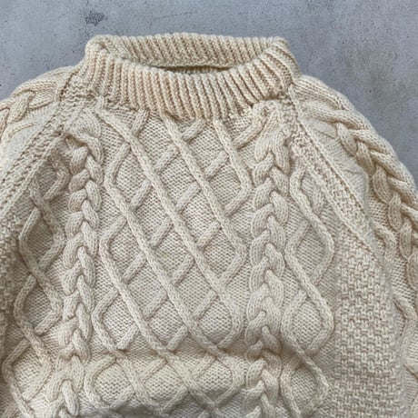 HAND KNIT アランニット