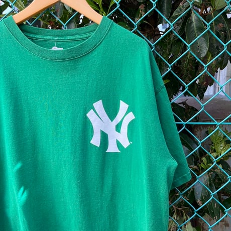 NY Yankees プリントTシャツ