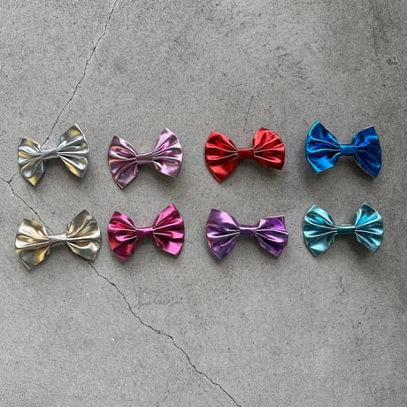 Mirror bow clip