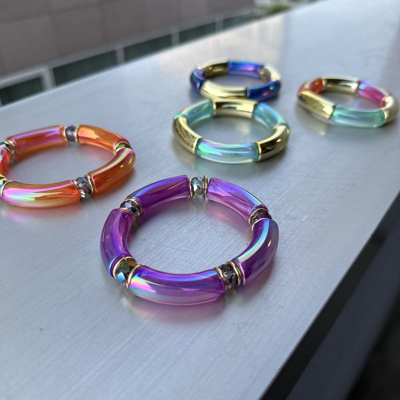 Holographic Macaroni bracelet | burself