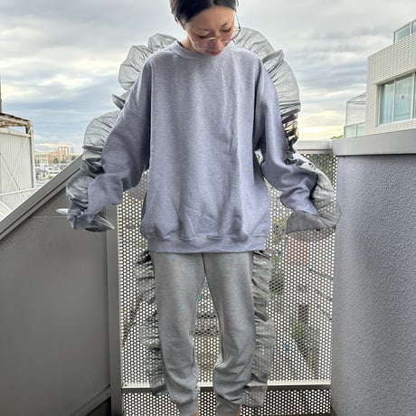 Caterpillar top