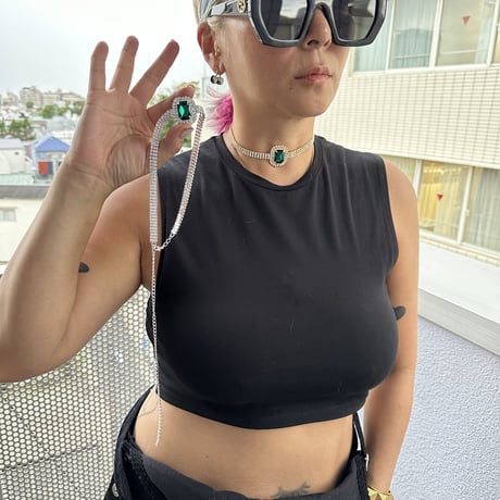 Liz choker