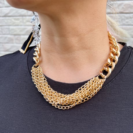 Tassel chain short necklace