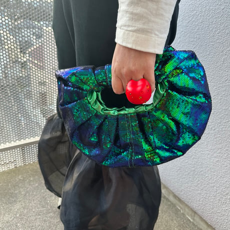 Gathered clutch bag