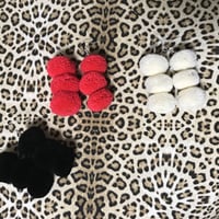 Pompom earrings