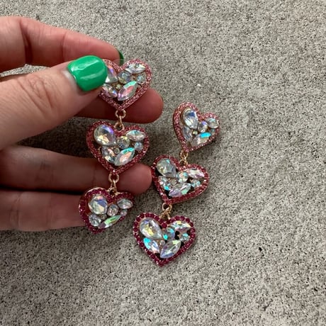 Pink heart design earrings