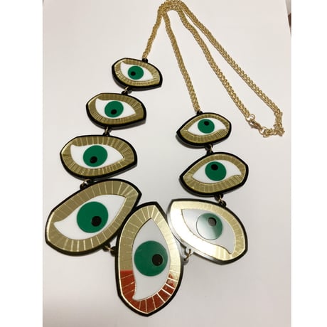 mirror eyes necklace