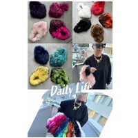 Lux eco fur heart bag w clip pierce