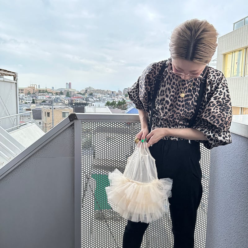 Frilled tulle shopper bag by burself x DIR69 |