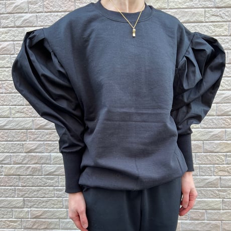 Big puff shoulder sweat top