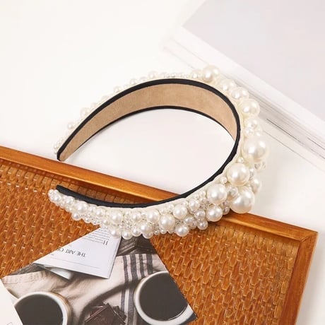 Chunky pearls headband