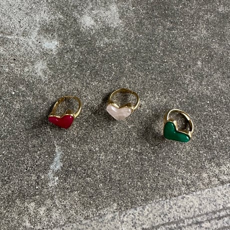 Look-at-me heart ring