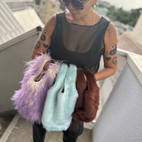 DIR69 x burself faux fur shopper