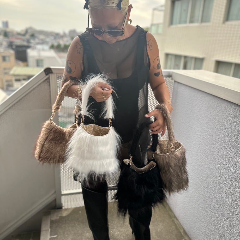 6900b6eae2dc7aadbff334ad