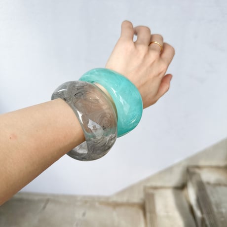 Thick sorbet bangle