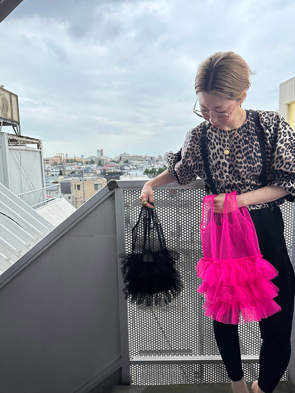 burself バーセルフ チュールショルダーバッグ Frilled tulle shopper bag by burself x DIR69 |