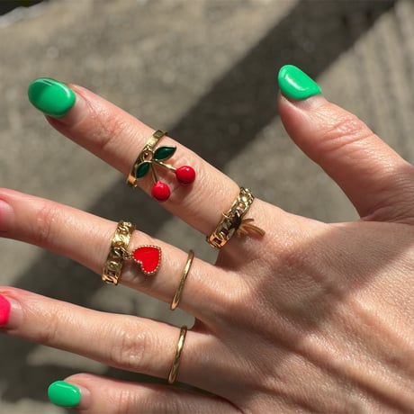 Lucky chain rings