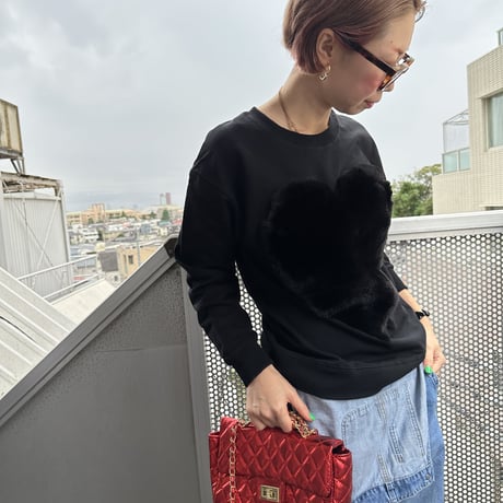 Burself Fur heart sweat tops