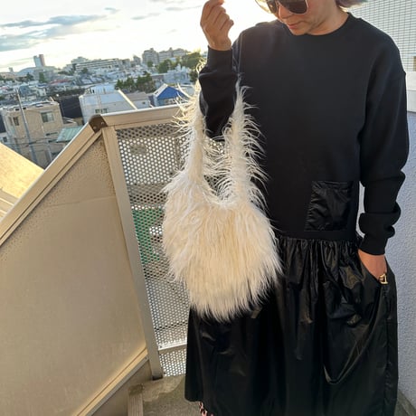 Moke moke bag w bijou pin brooch