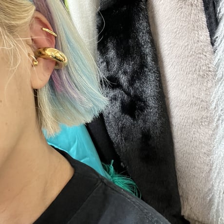 Thick gold ear cuff ( 片耳用 )