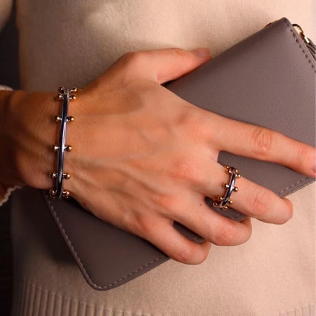 New dots ring