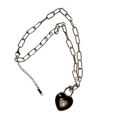 Black heart lock necklace