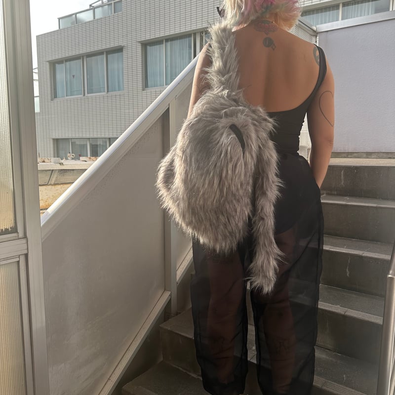 Faux fur backpack | burself