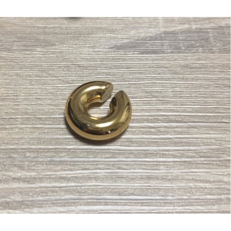 Thick gold ear cuff ( 片耳用 )