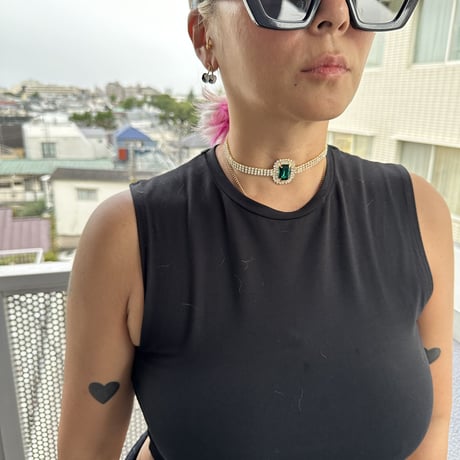 Liz choker