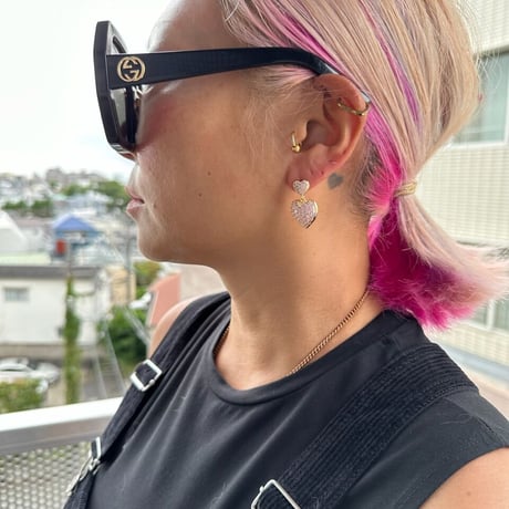 Pink heart design earrings